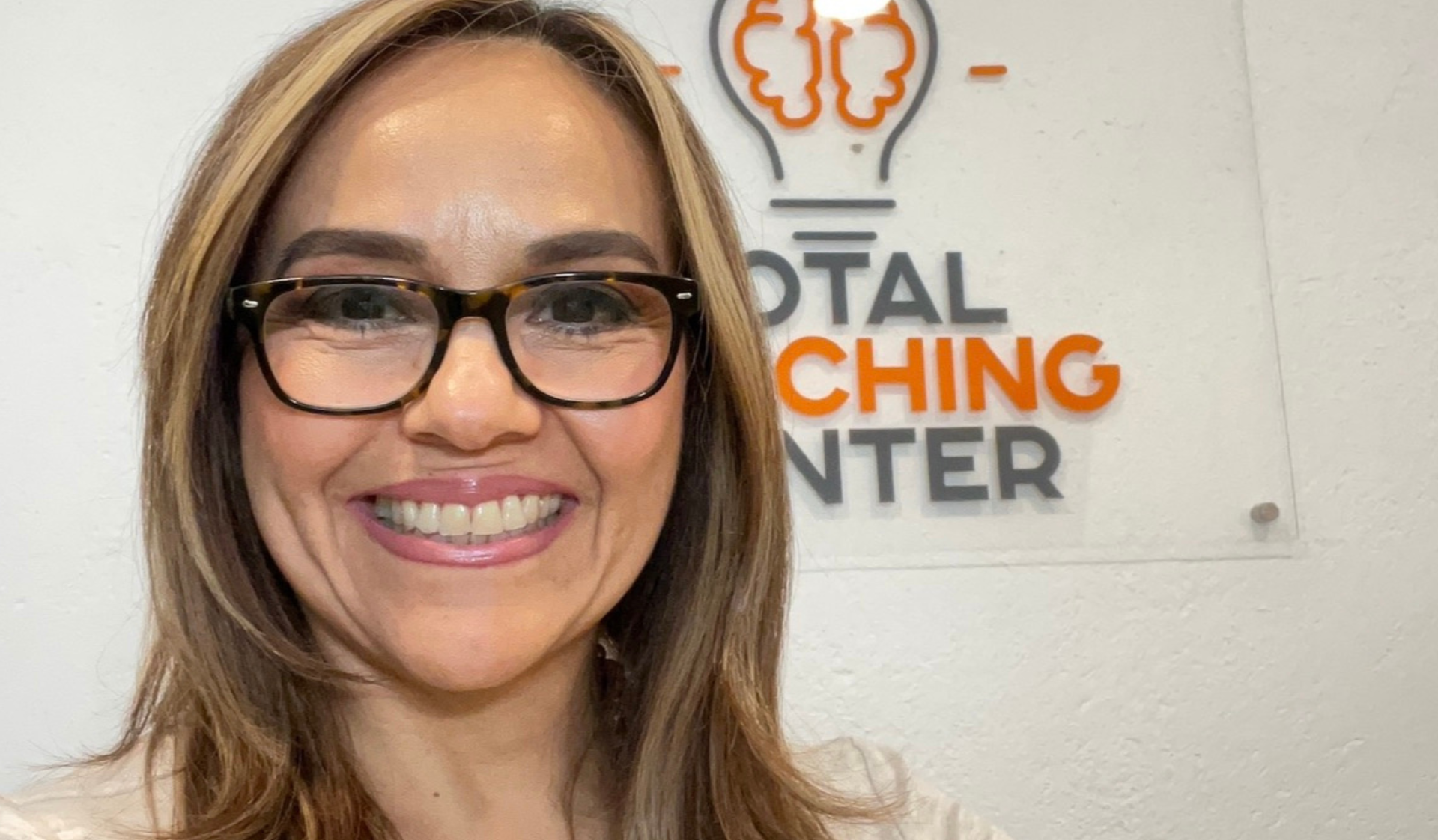 Conoce a Eva Pérez. Coach especializada en TDAH para padres, adolescentes y adultos